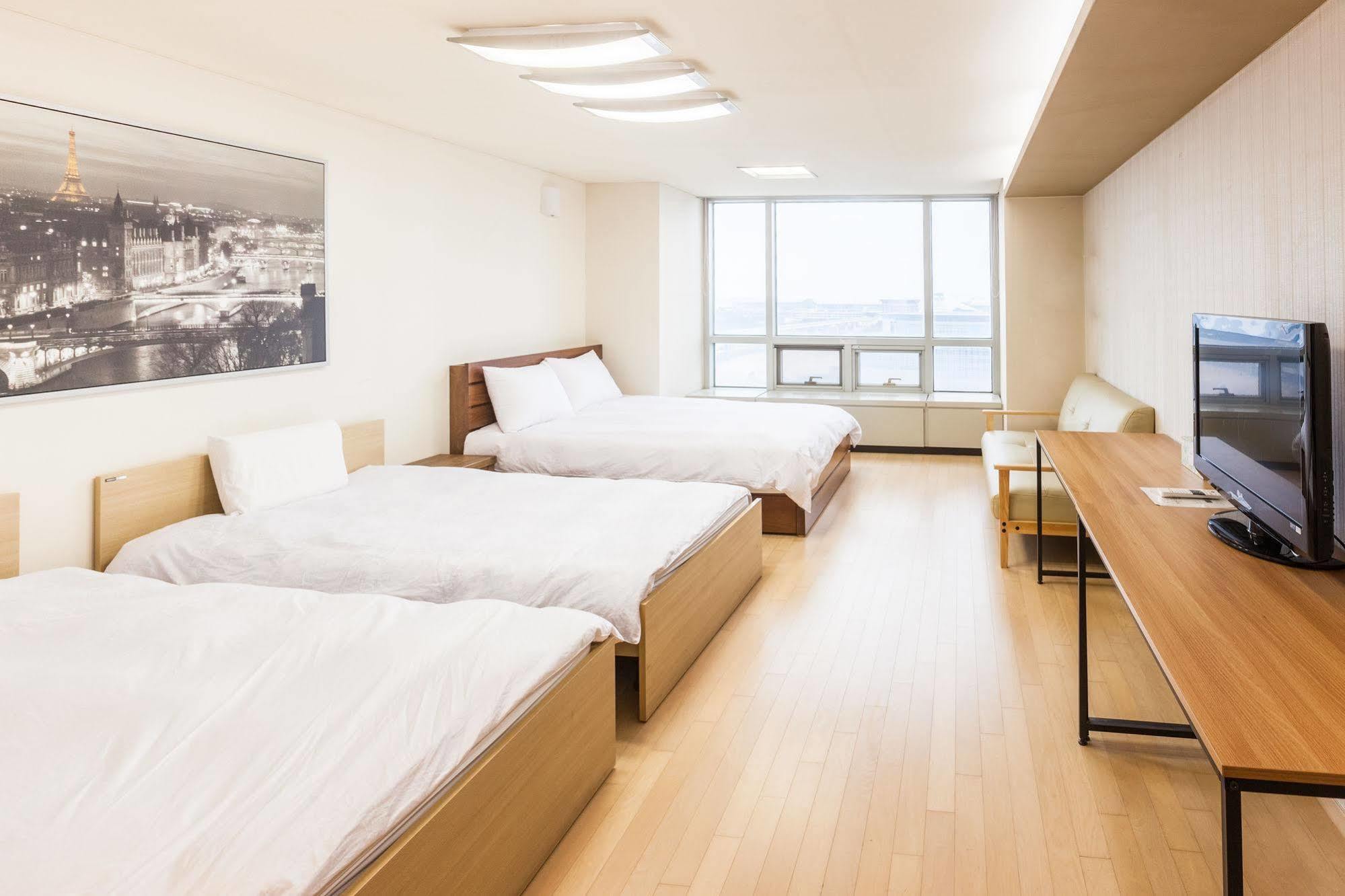 Incheon Airport Egarak Residence Bagian luar foto
